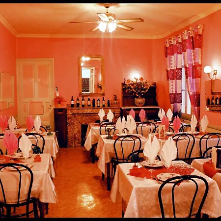 Hotel Saint Julien Lurdy