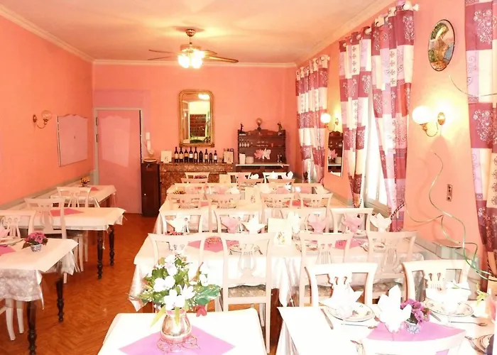 Hotel Saint Julien Lourdes