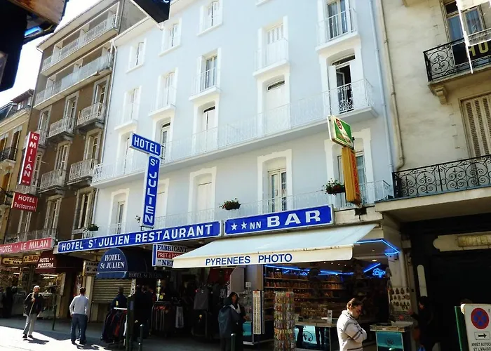 Hotel Saint Julien Lurdy